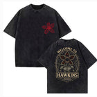 Camiseta de hombre desteñida Stranger Things medallón Hawkins Indiana