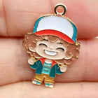 Abalorio esmaltado Stranger Things Dustin Henderson gorra