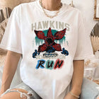Camiseta de mujer Stranger Things Hawkins Demogorgon Run