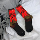 Calcetines Stranger Things cielo rojo sobre Hawkins