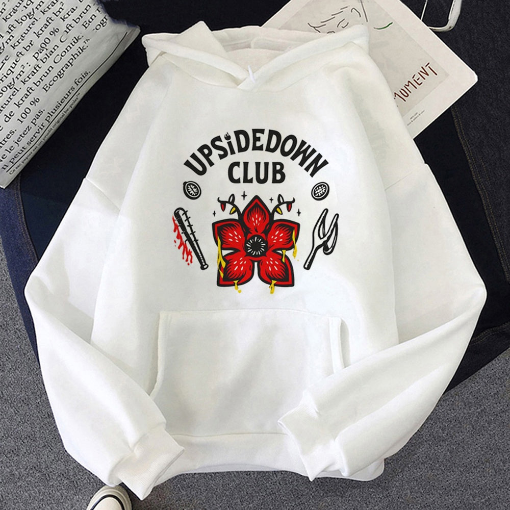 Sudadera con capucha blanca Stranger Things Upside Down Club, diseño estampado en la parte delantera
