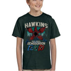 Camiseta infantil verde Stranger Things Hawkins Demogorgon Run